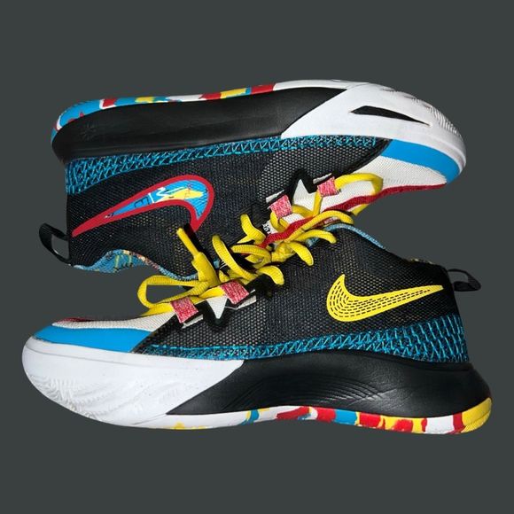 Nike Kyrie Flytrap 6 (GS) Black/White/Tour Yellow/University Red Sneaker Size 4 - Picture 6 of 8